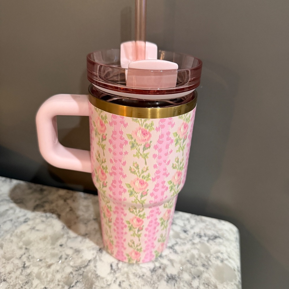 Love Shack Fancy x Stanley 20oz - Picture 3 of 5